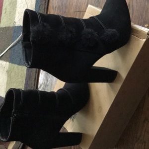 JustFab Booties BARELY WORN.